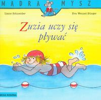 Zuzia uczy się pływać